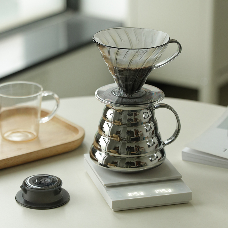 HARIO Titanium Coated Cloud Po - огляд і ціна Hario Coffee Equipment